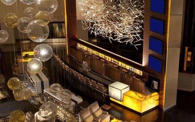 Hotel bar at Hilton McLean Tysons Corner.