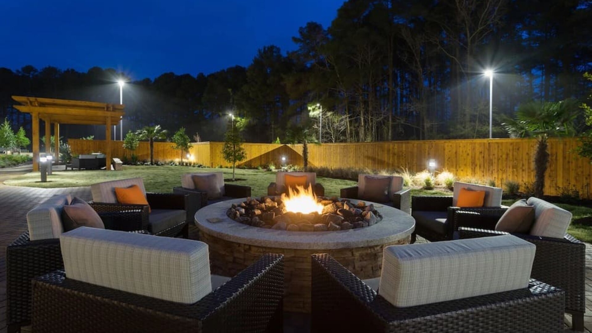 Firepit outdoor at Courtyard By Marriott Ruston.