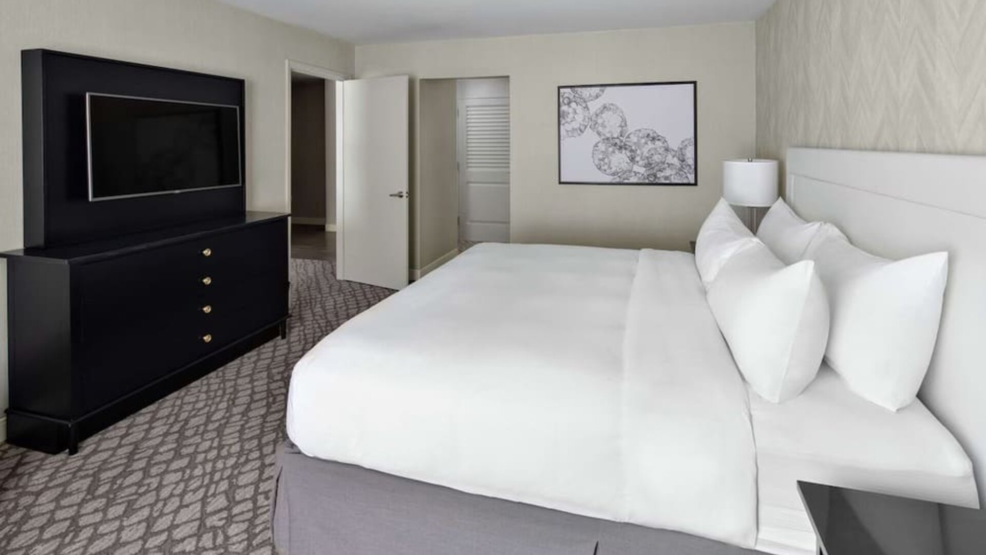 Day use room with natural light at DoubleTree Suites By Hilton Hotel Charlotte - SouthPark.