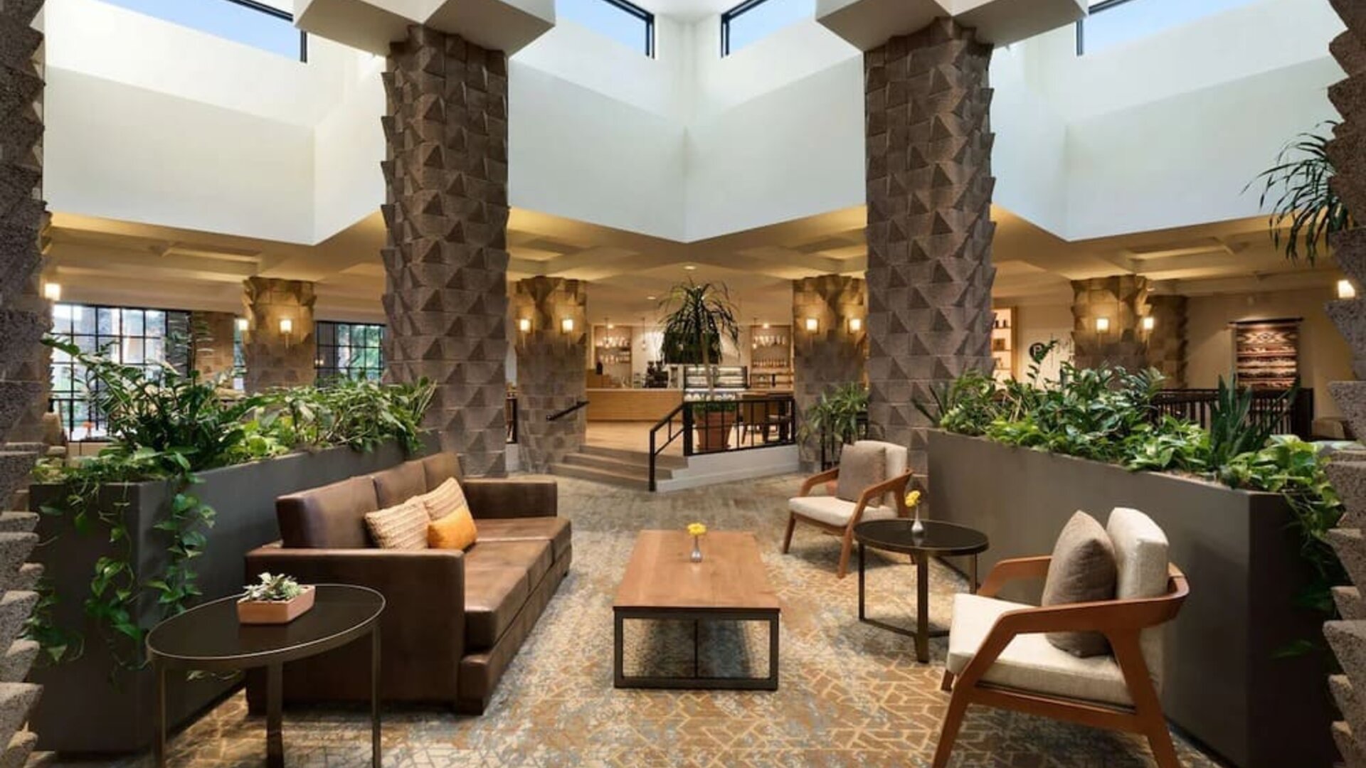 Lobby and coworking lounge at DoubleTree By Hilton Scottsdale.