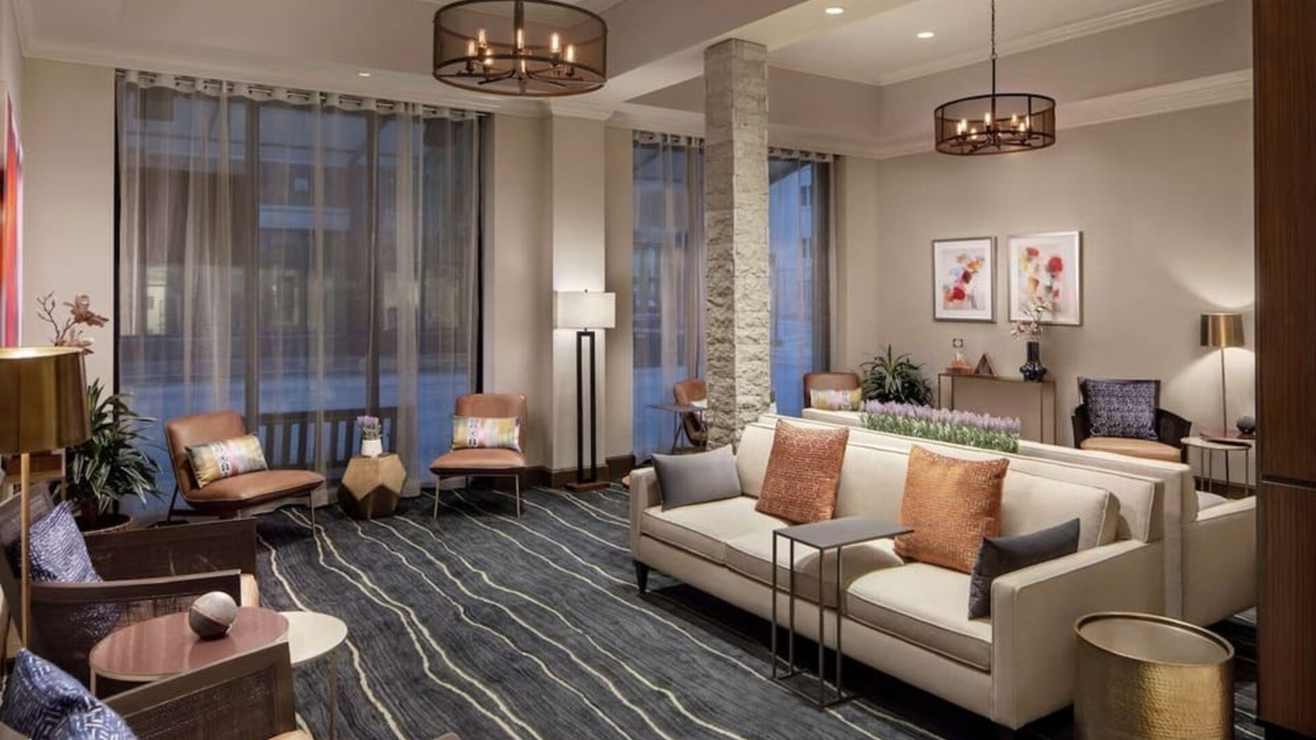 Lobby and coworking lounge at Embassy Suites By Hilton Fort Worth Downtown.
