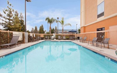 Refreshing outdoor pool at Hampton Inn & Suites Clovis.