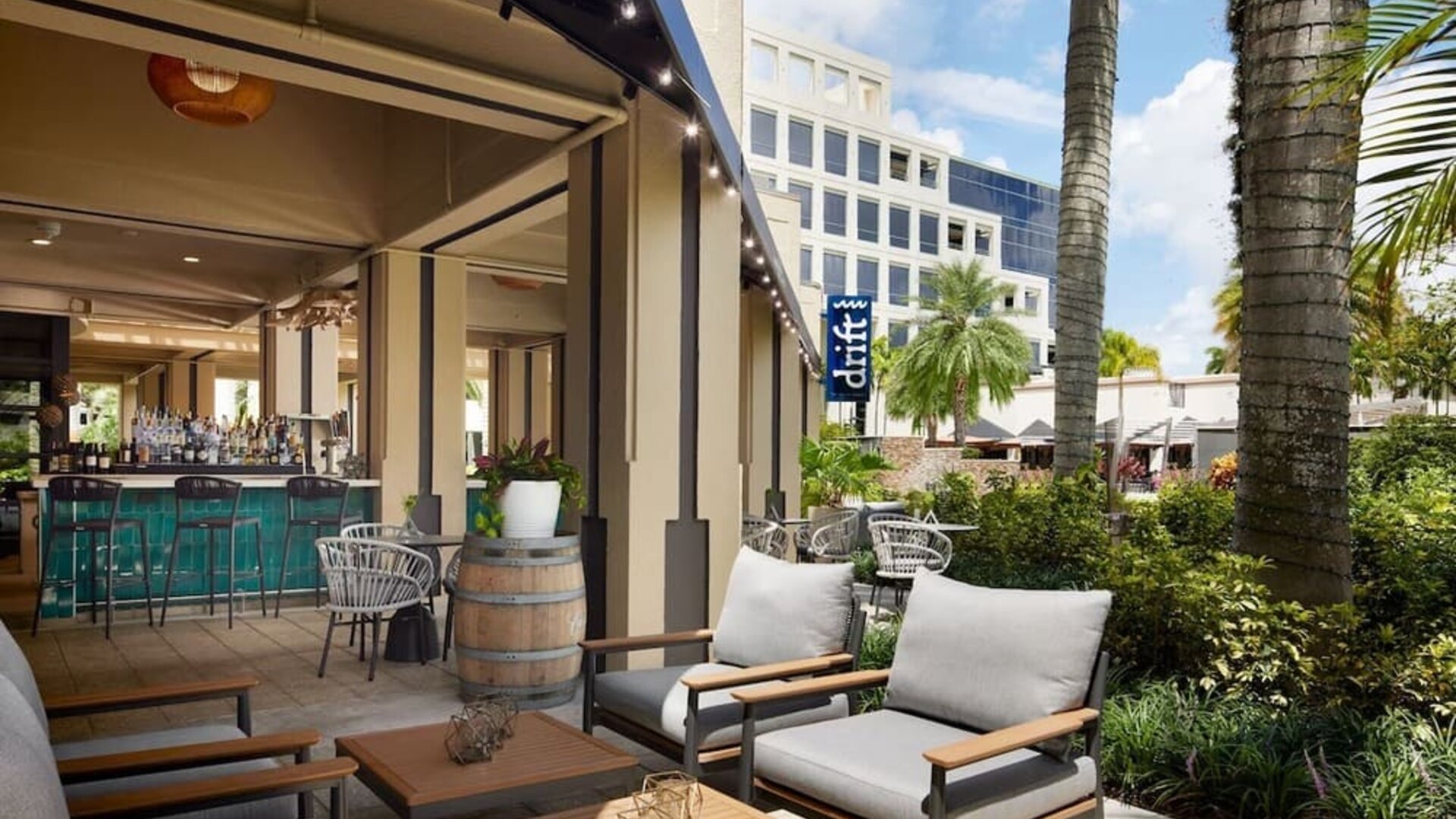 Hotel bar at Marriott Boca Raton.