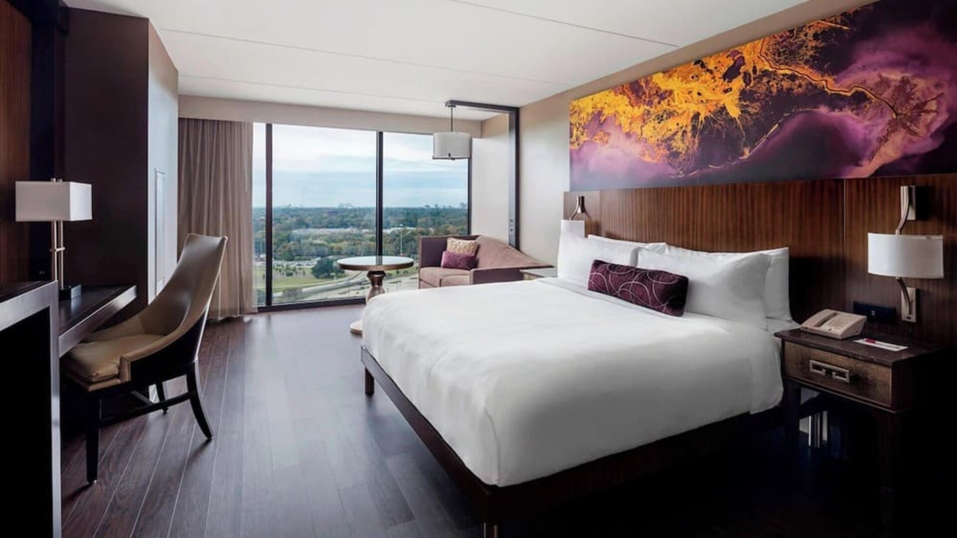 Day use room with work desk and sofa at Marriott Baton Rouge.
