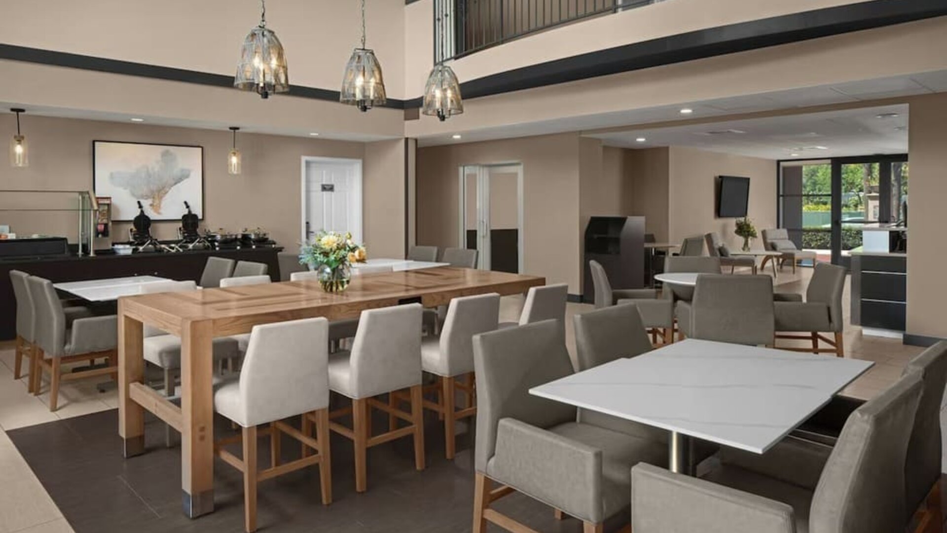 Dining area perfect for coworking at Residence Inn By Marriott San Diego Downtown.