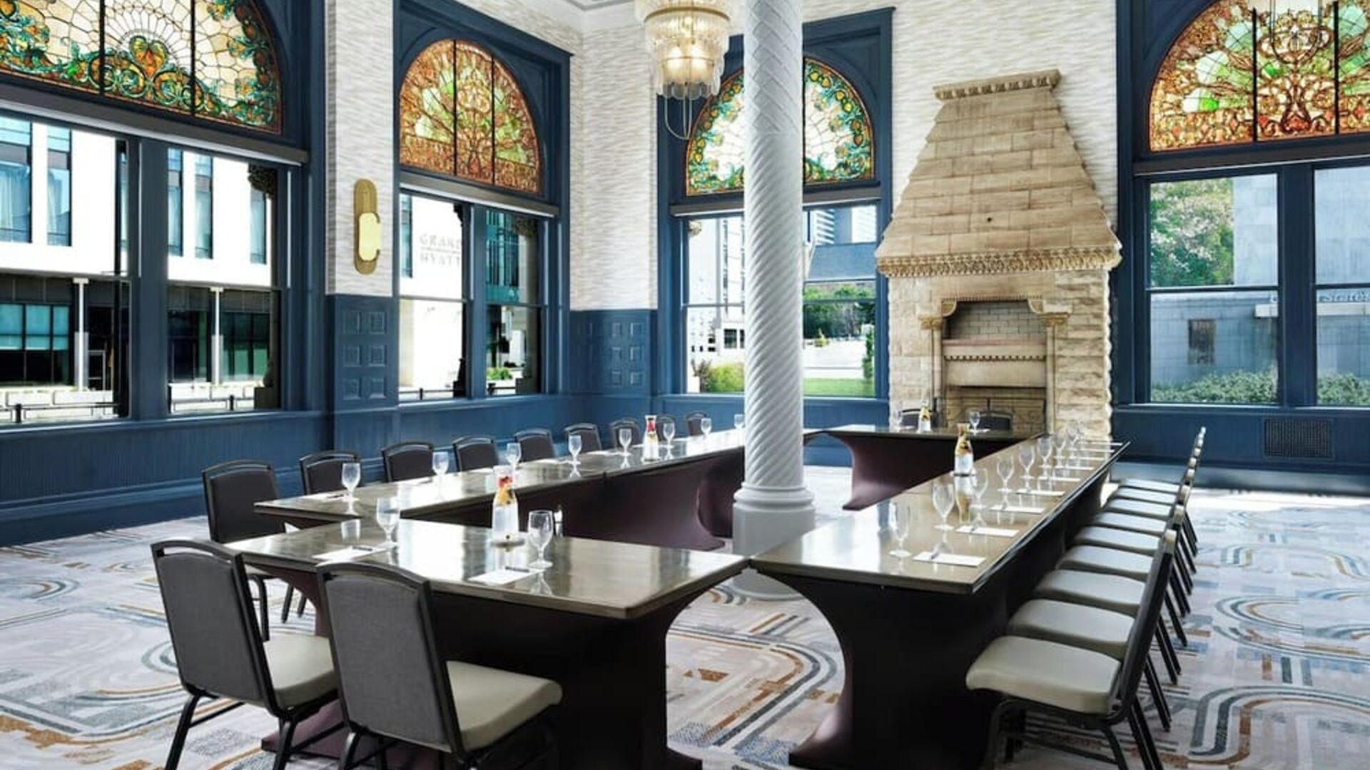 Meeting room at Union Station Hotel Nashville.