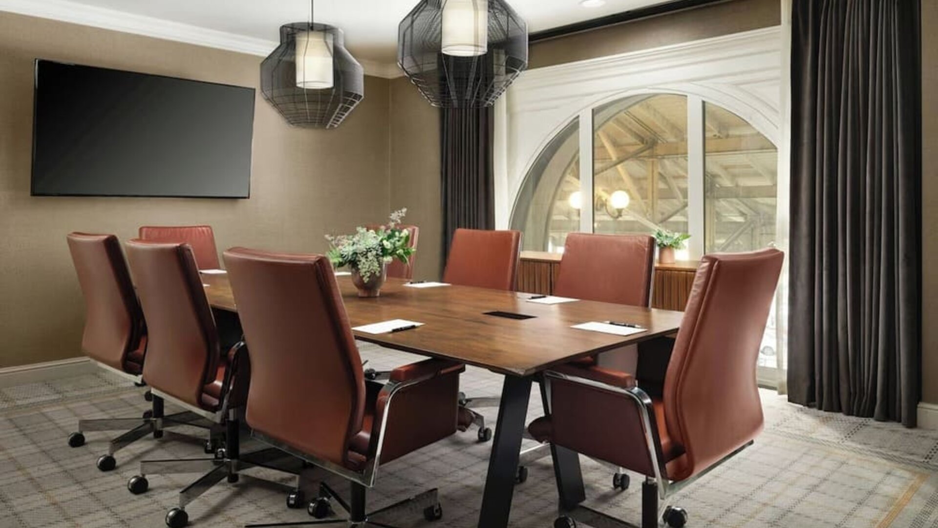 Meeting room at Union Station Hotel Nashville.