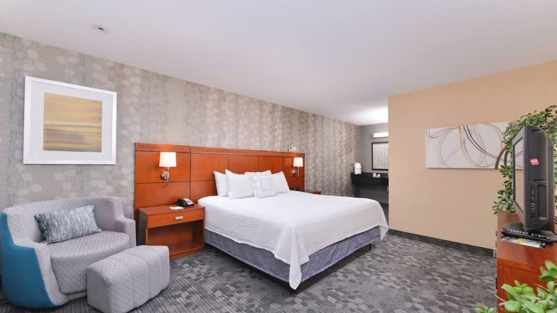 Spacious day use room at Courtyard By Marriott Boise West/Meridian.
