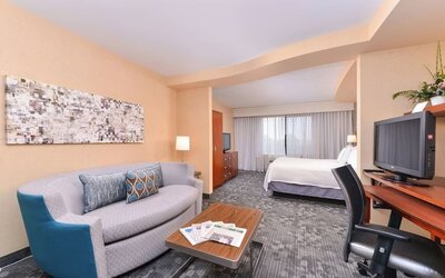 Day use room with living area at Courtyard By Marriott Boise West/Meridian.