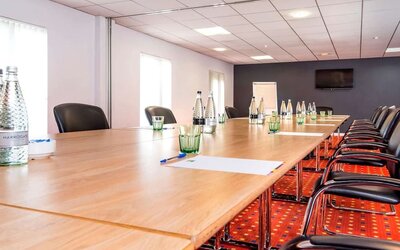 Professional meeting room at Ibis Styles Haydock.