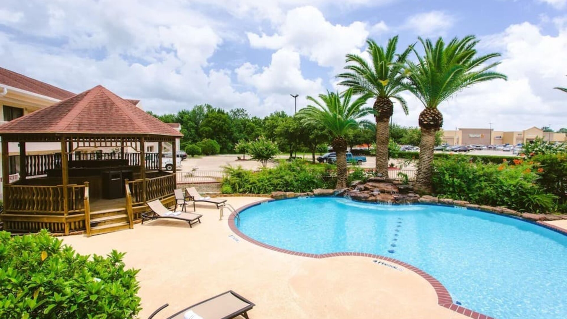 Refreshing outdoor pool at Best Western Pearland Inn.