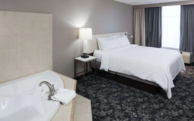 Day use room with bathtub at Hilton Garden Inn Nashville Vanderbilt.