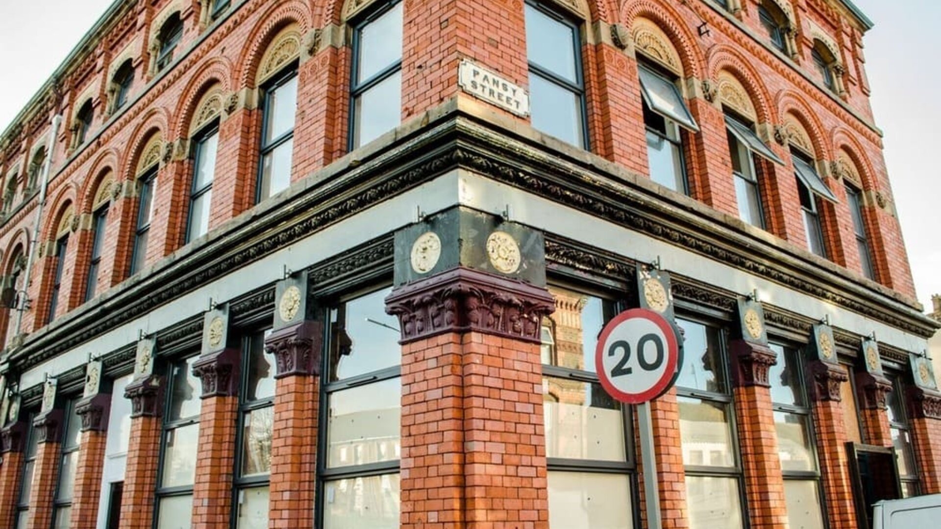 Exterior view of Trivelles Liverpool Hotel.