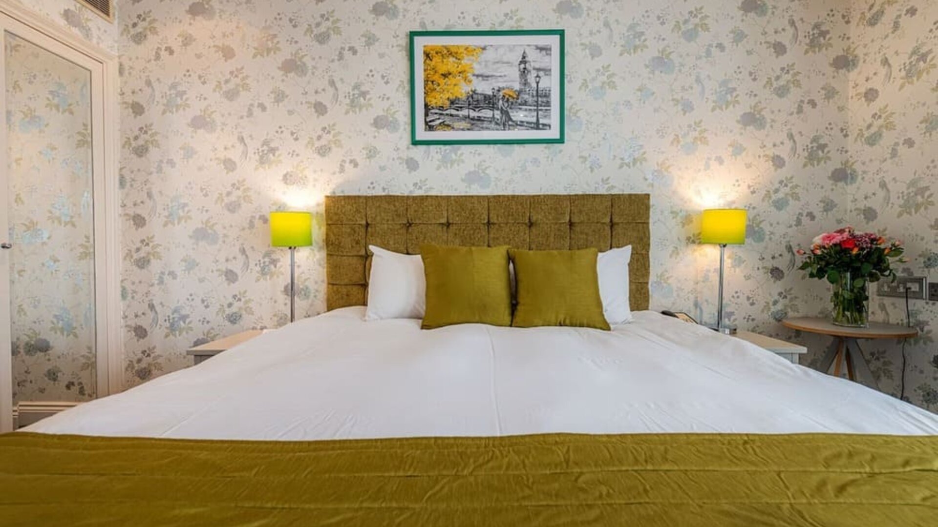 King bed at Ashburn Hotel.