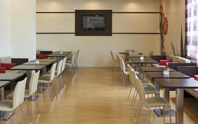 Ibis Monterrey Valle