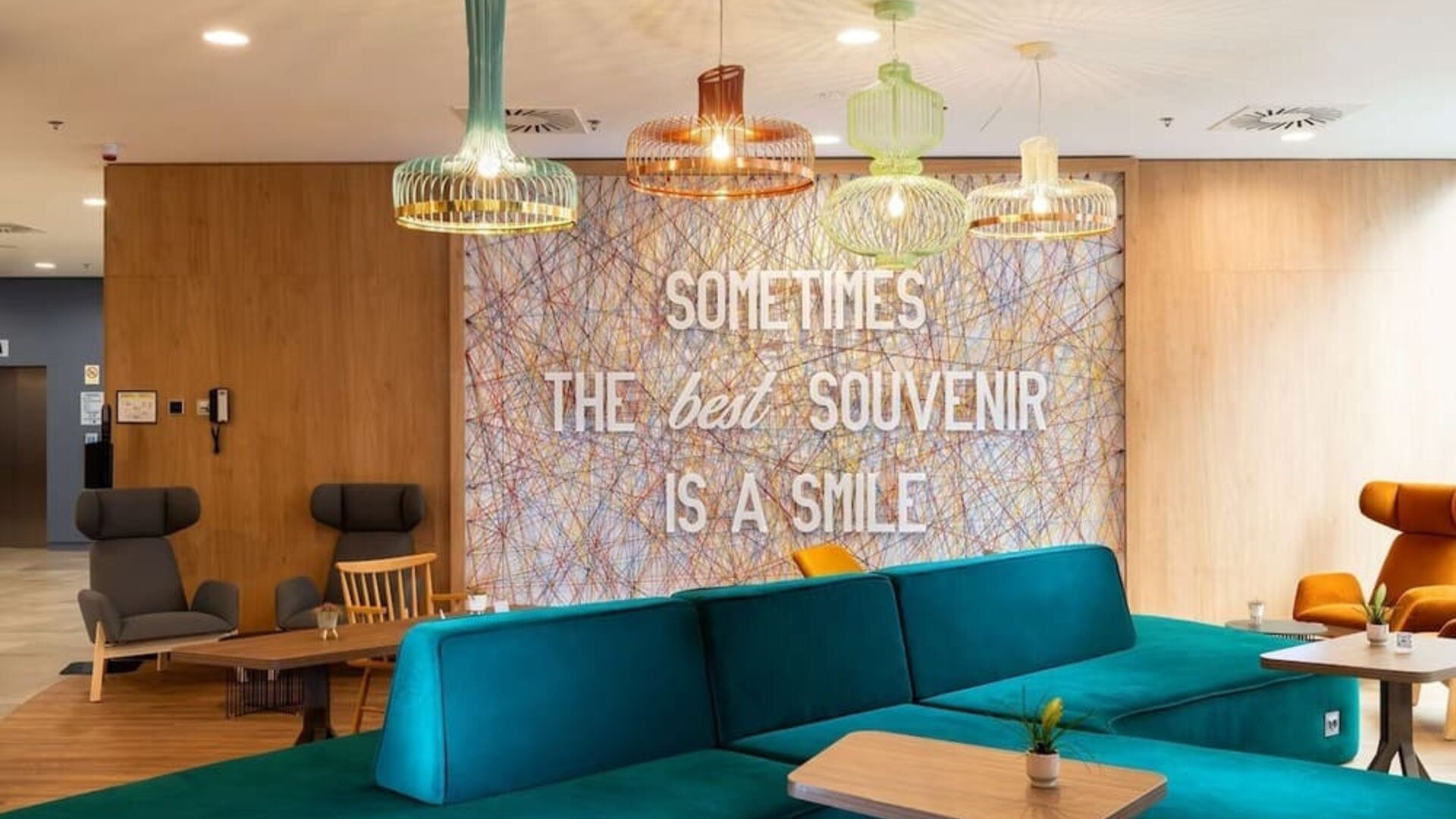 Coworking lounge at Hampton By Hilton Budapest City Centre.