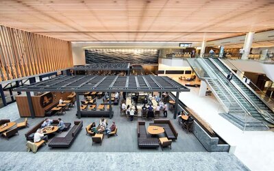 One of the 4 restaurants at Hyatt Regency Chicago.