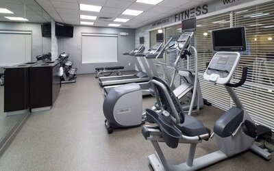 Fitness facility available at Fairfield Inn & Suites Kansas City Overland Park.