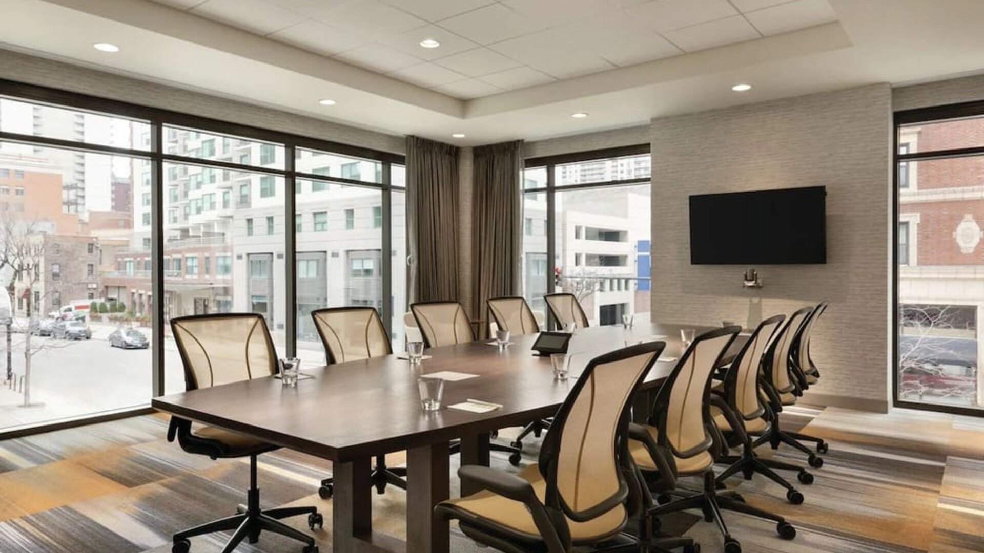 Meeting room at Home2 Suites By Hilton Chicago River North.
