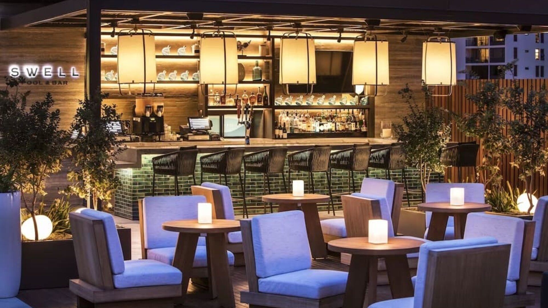 Poolside bar at Alohilani Resort Waikiki Beach.