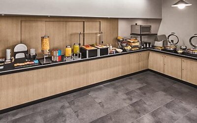 City Express Plus Patio Universidad