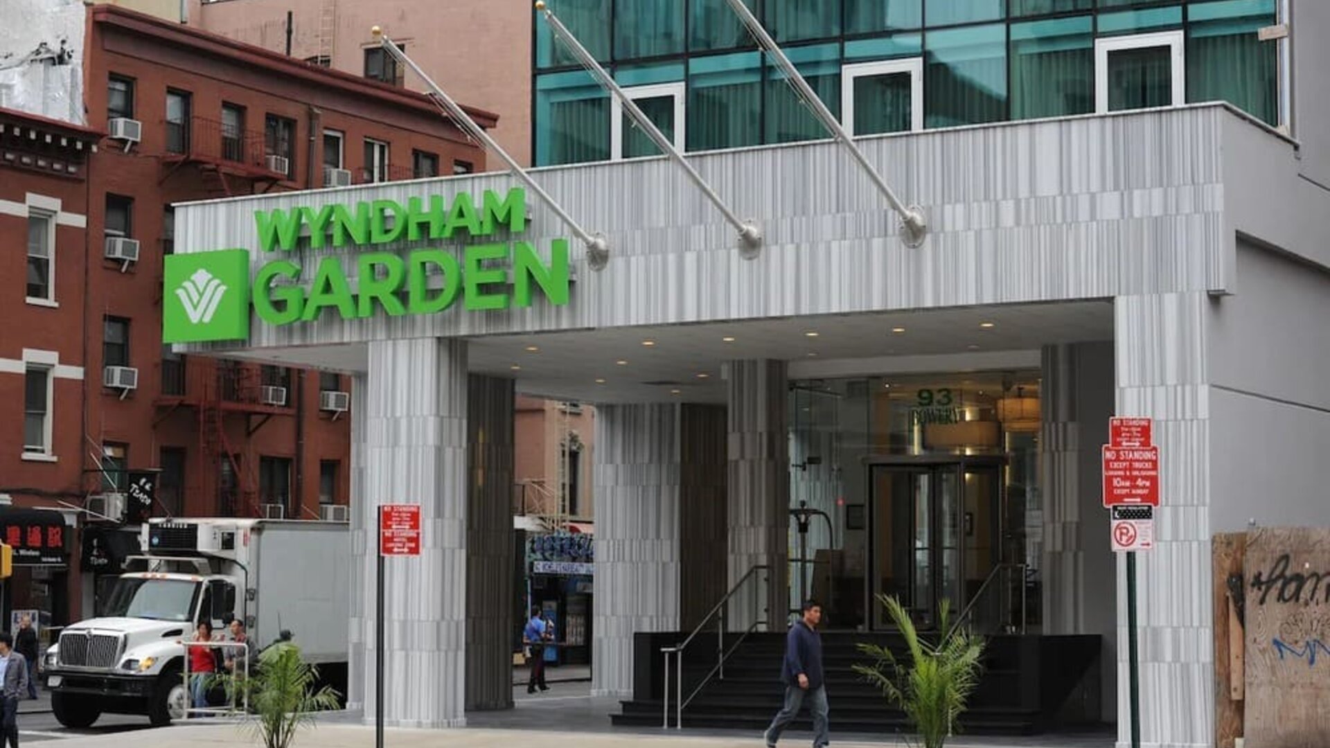 Hotel entrance at Wyndham Garden Chinatown NYC.