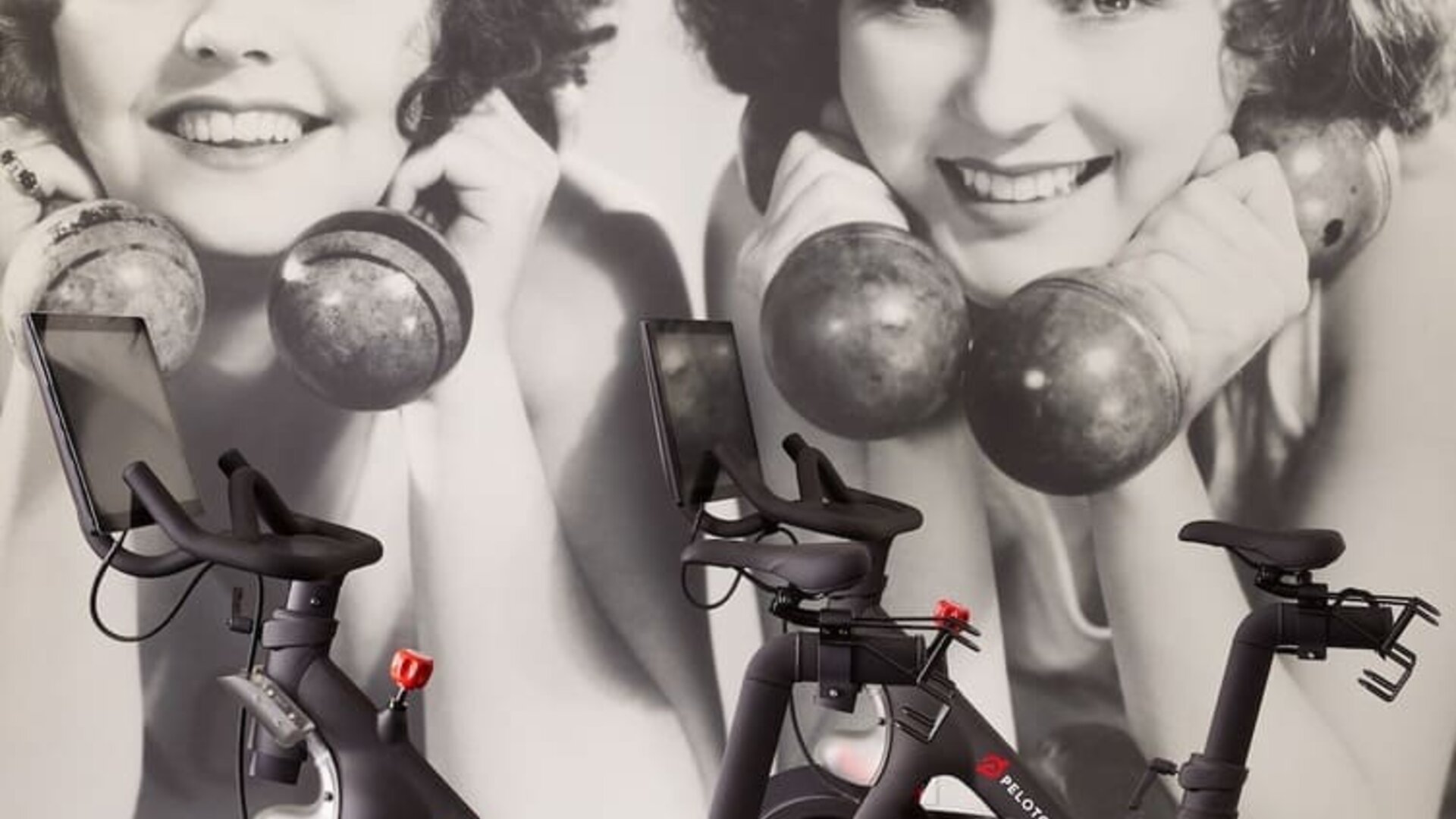 Fitness center available at The Plaza Pioneer Park, El Paso.