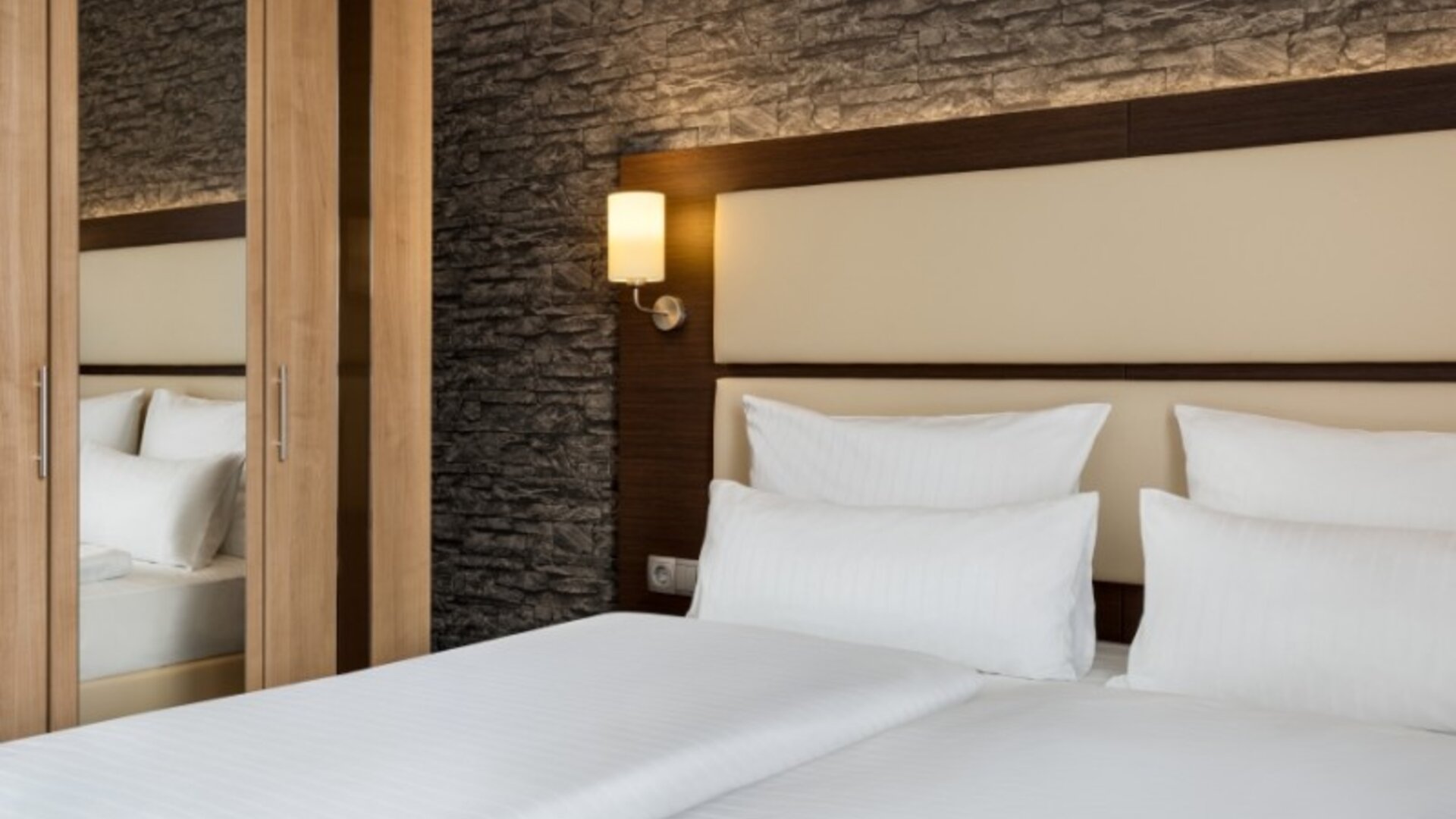 AMEDIA Express Bielefeld-Werther Trademark Collection By Wyndham