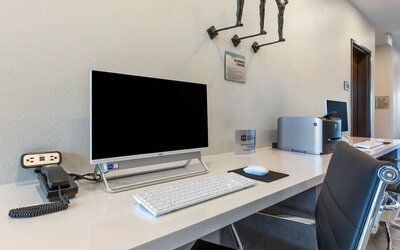Business center at Best Western Plus Executive Residency Phoenix North Happy Valley.