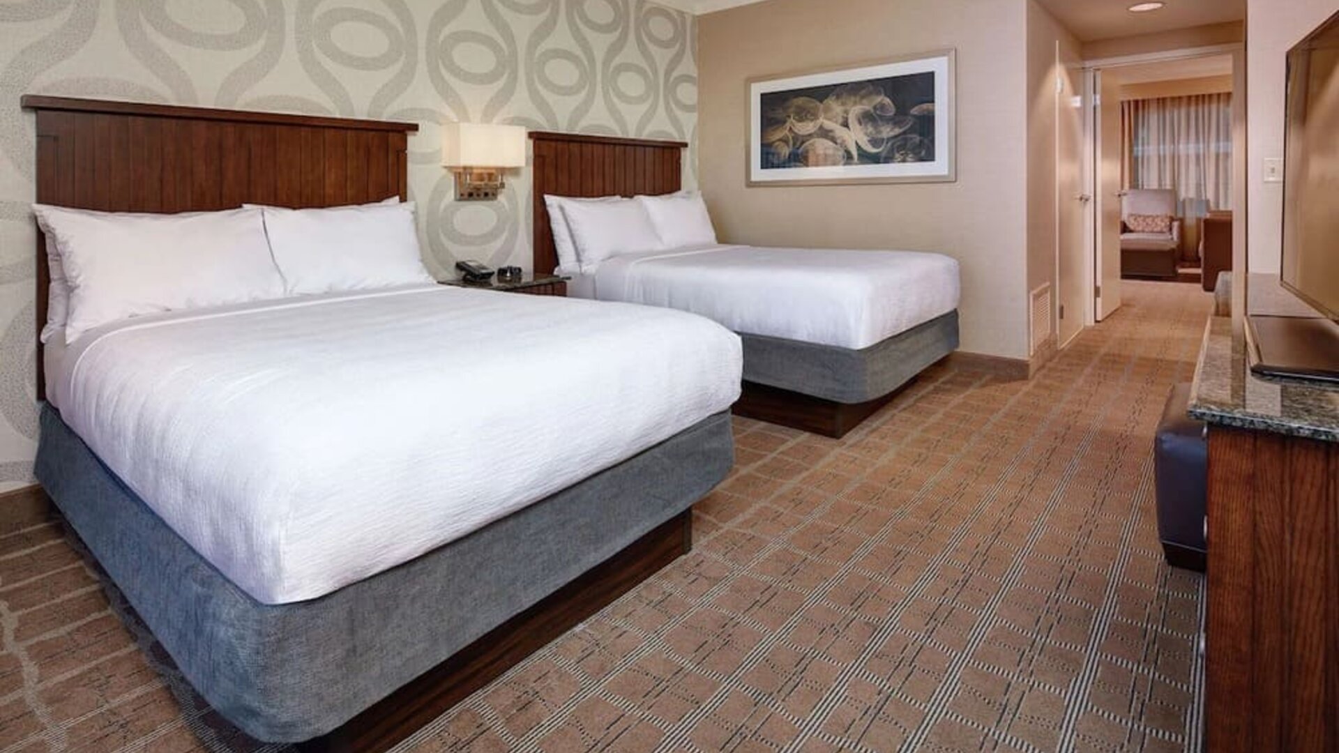 Day use twin room at Embassy Suites By Hilton San Diego-La Jolla.
