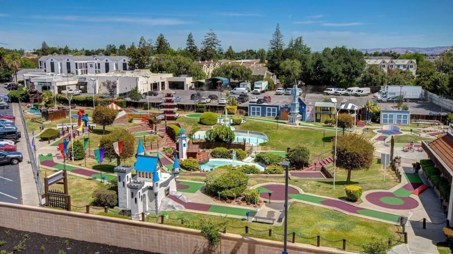 Mini golf available at Hampton Inn & Suites Sunnyvale Silicon Valley.