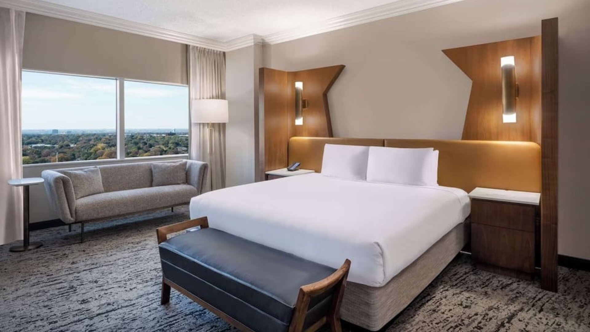 Day room with sofa at Hilton Dallas Lincoln Centre.