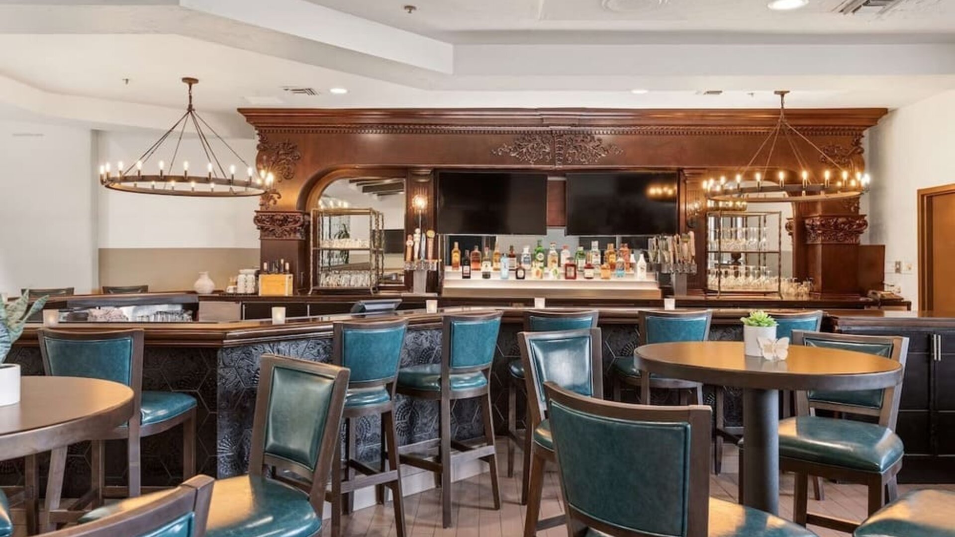 Hotel bar at Embassy Suites By Hilton Los Angeles International Airport South.