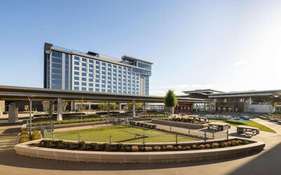 Hotel exterior at Hilton BNA Nashville Airport Terminal.
