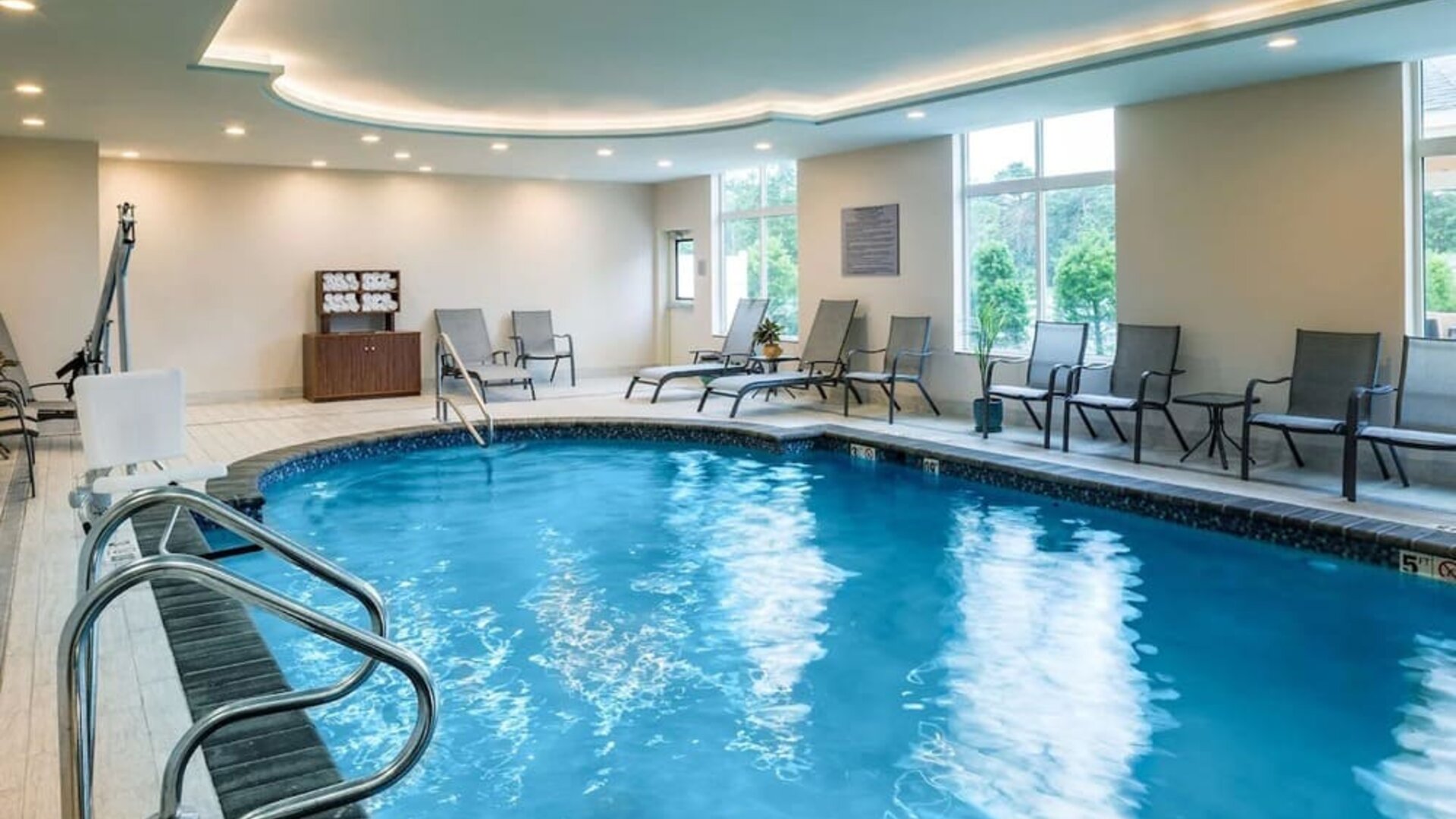 Refreshing indoor pool at Hampton Inn Atlantic City Absecon, NJ.