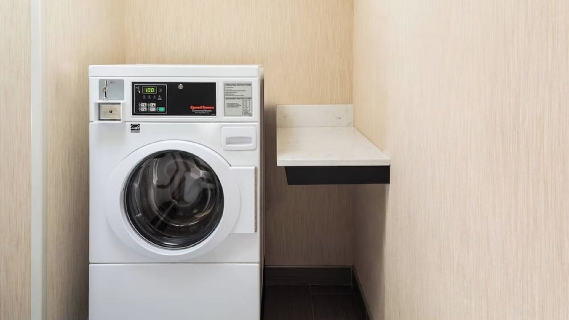 Laundry service at Fairfield Inn & Suites By Marriott New York Staten Island.