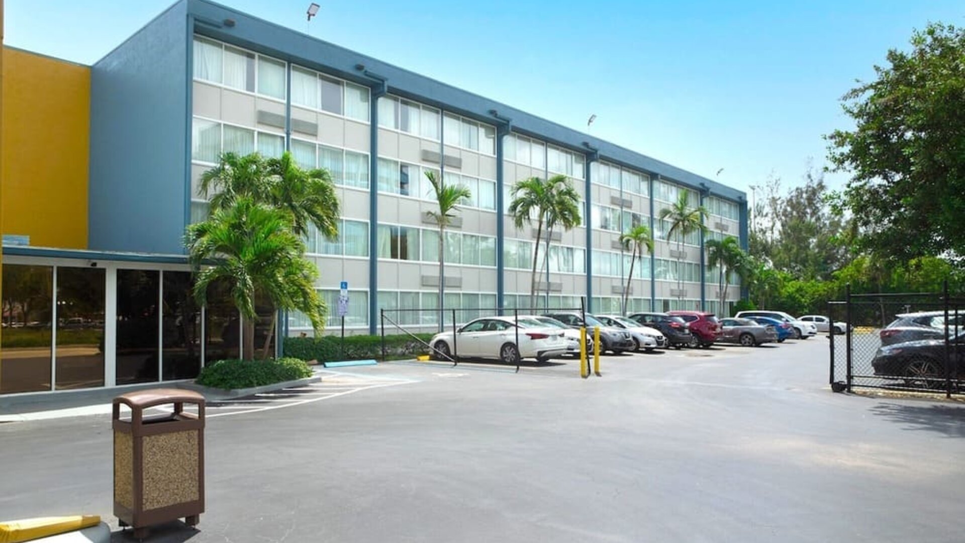 Parking area at EnVision Hotel Miami International Airport.