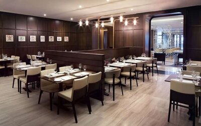 Dining area at Hilton Brooklyn New York.