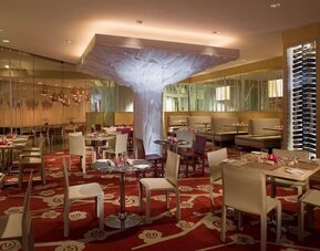 Dining area at Hyatt Regency New Brunswick.