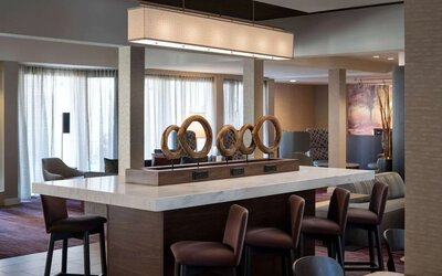 Lobby workspace at Sonesta Select Los Angeles LAX El Segundo.