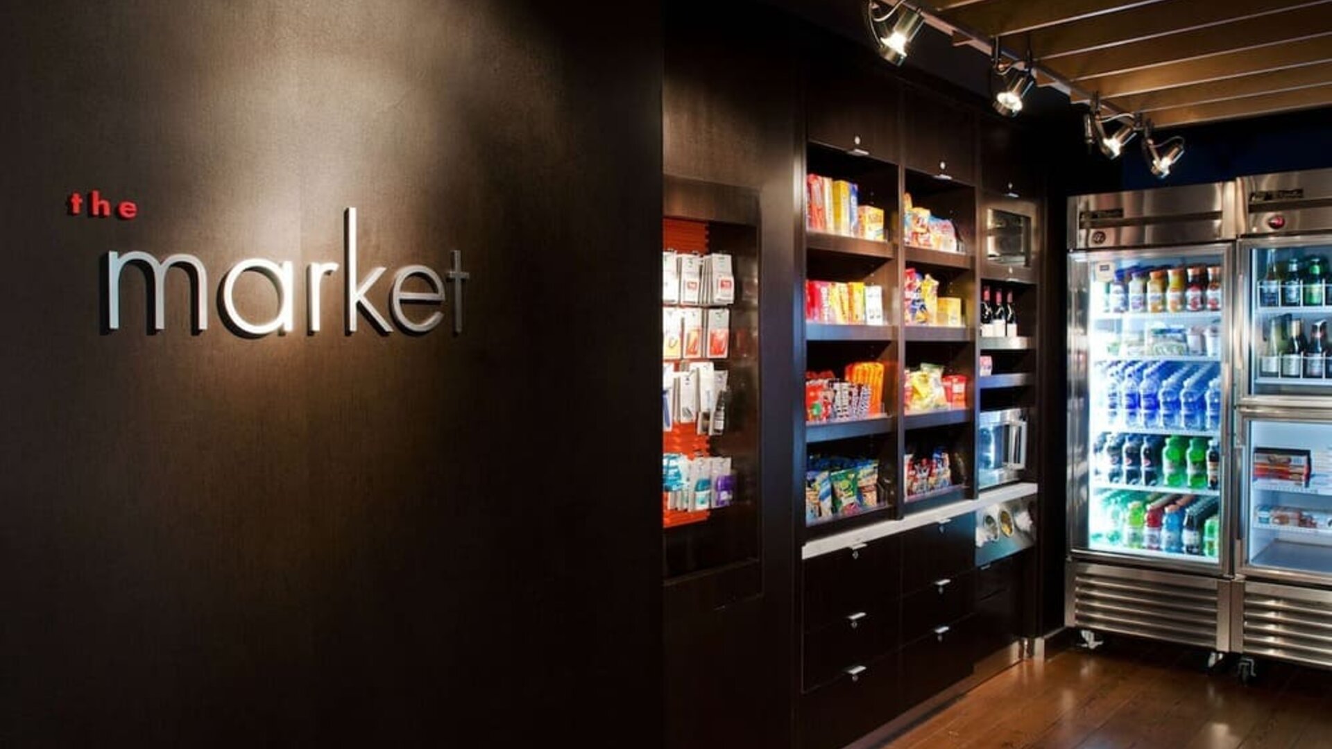 Convenience store at Sonesta Select Los Angeles LAX El Segundo.