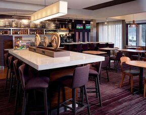 Workspace at Sonesta Select Kansas City South Overland Park.