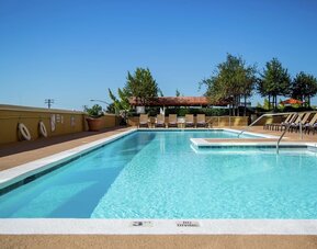 Relaxing outdoor pool at DoubleTree By Hilton Modesto.
