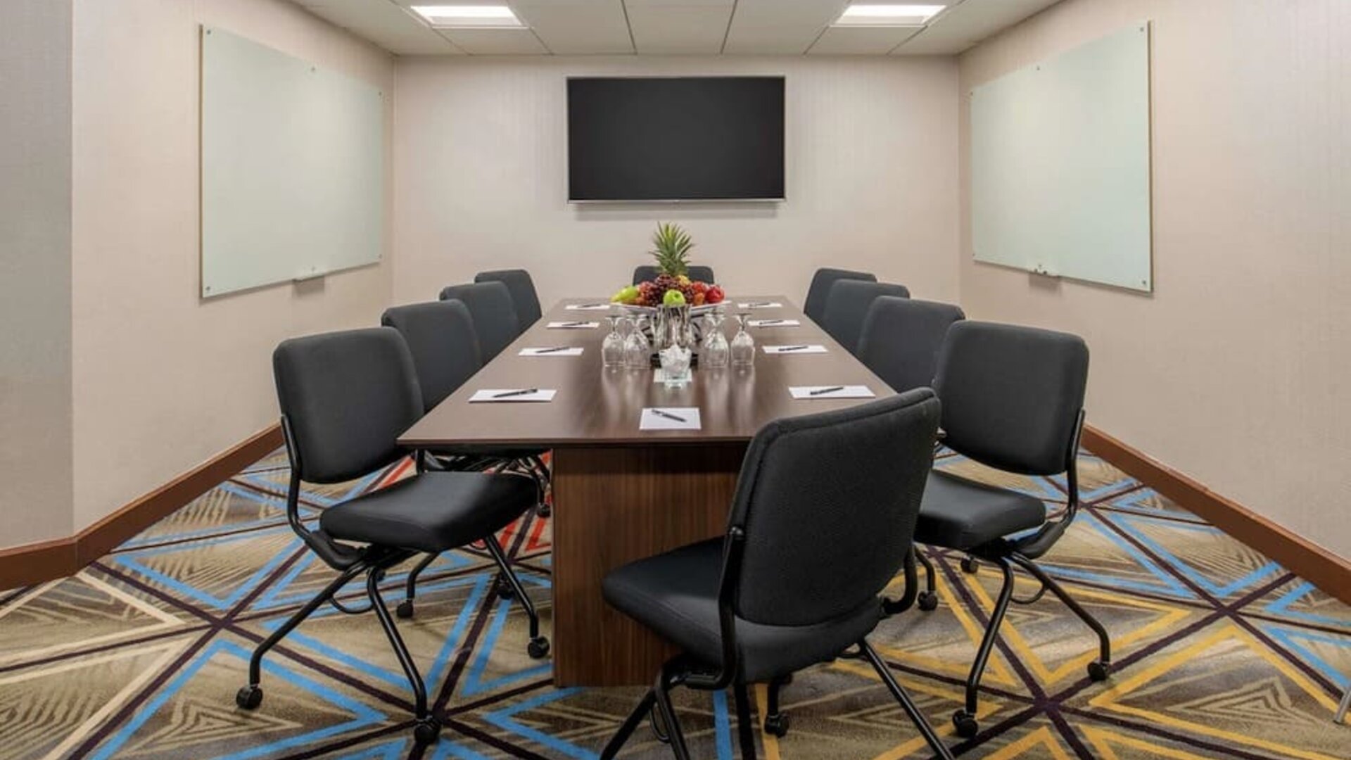 Meeting room at Hilton Bellevue.