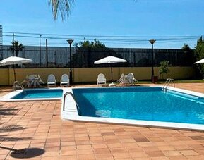 Hospedium Hotel Abril