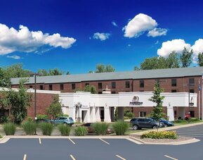 Parking area at DoubleTree By Hilton Grand Rapids Airport.