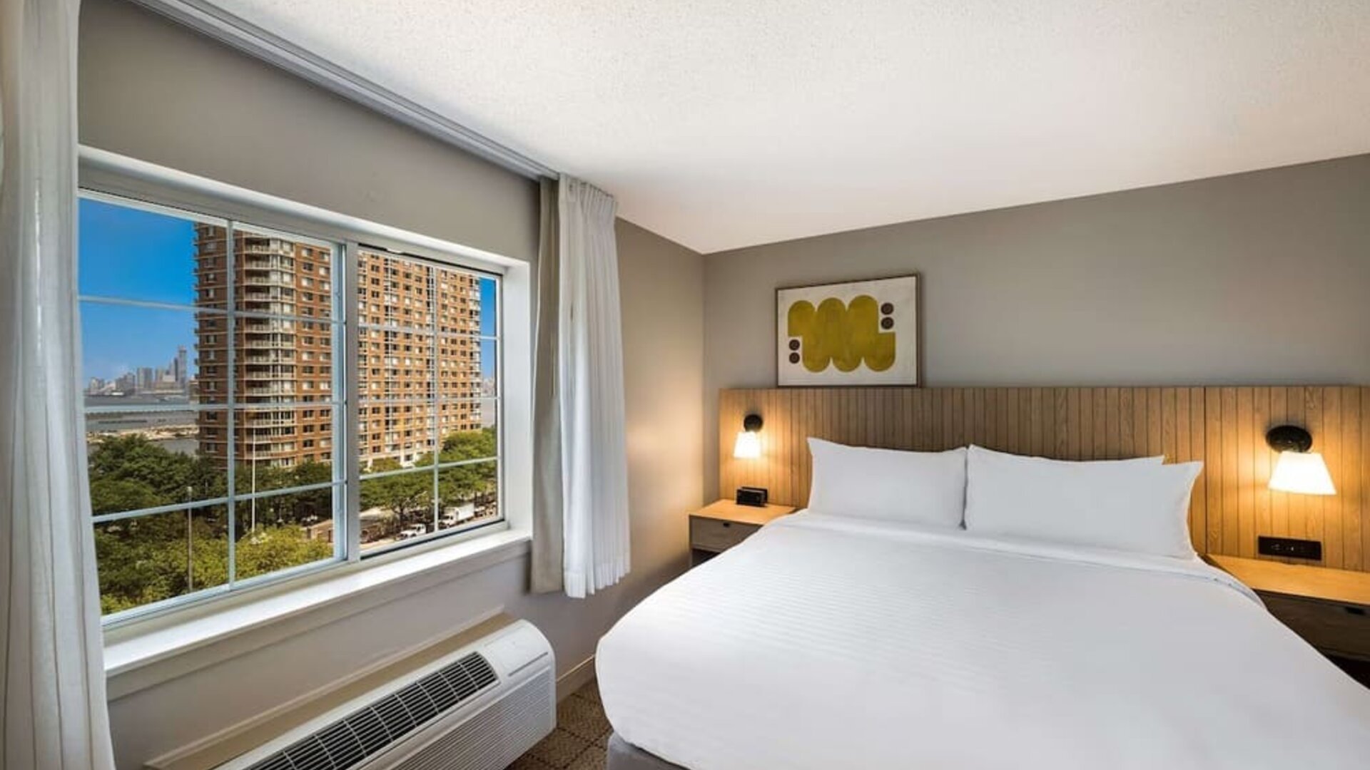 King bed at Sonesta Simply Suites Jersey City.
