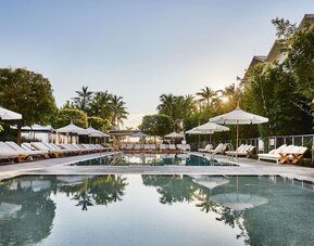 Outdoor pool at Nautilus Sonesta Miami Beach.
