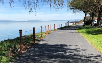 Hiking/biking trail at Embassy Suites By Hilton San Francisco Airport Waterfront.