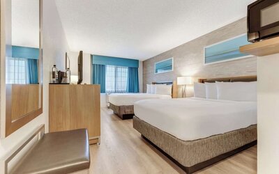 Day use twin room at Sonesta Anaheim Resort Area.

